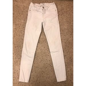 FRAME White Skinny Jeans